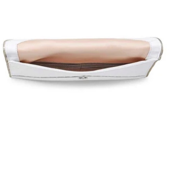 NWT LEO CLUTCH OPTIC WHITE REBECCA MINKOFF WITH DUST BAG - Picture 7 of 11
